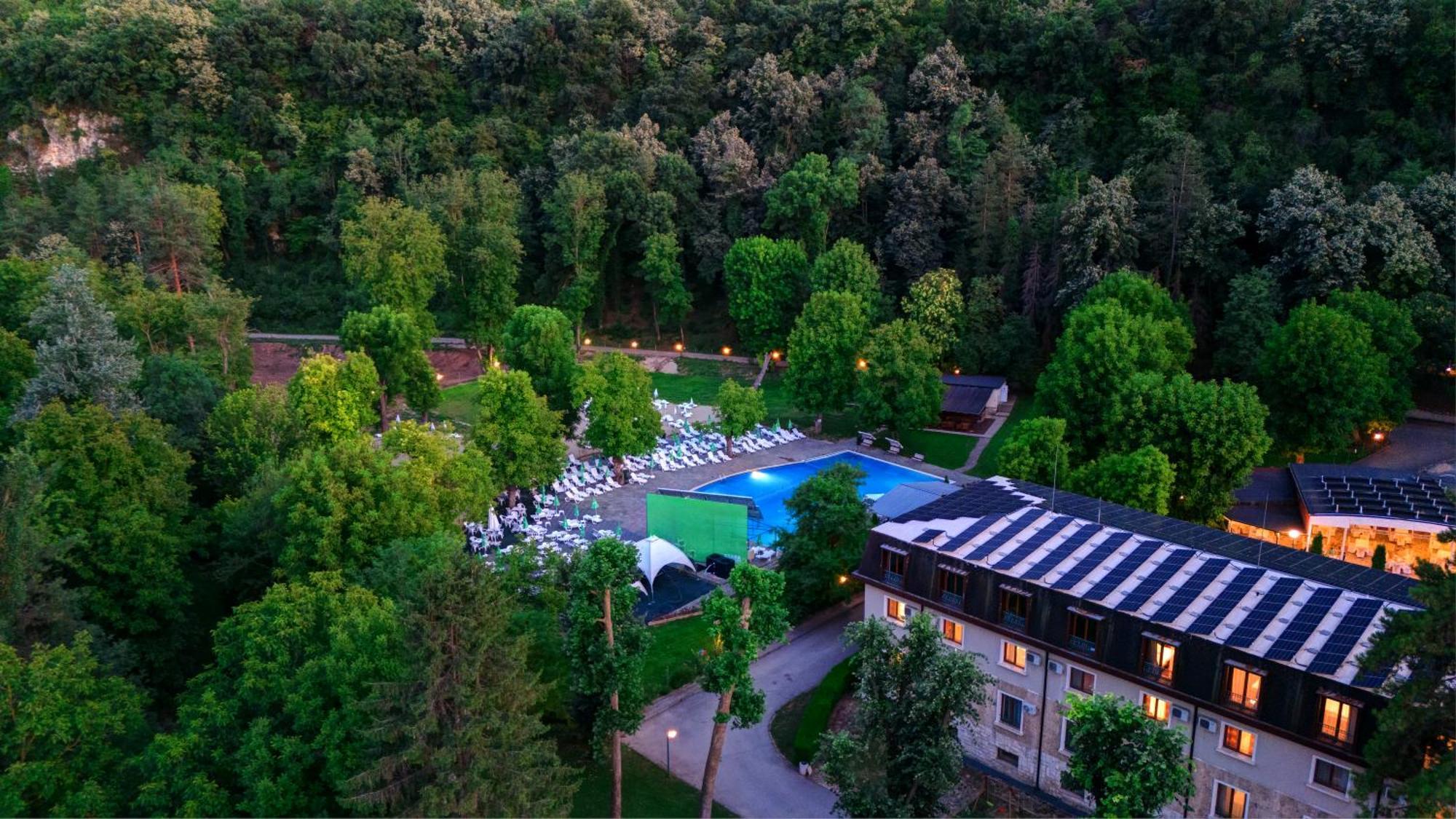 Park Hotel Kaylaka Pleven ภายนอก รูปภาพ